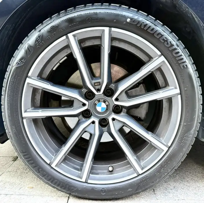 BMW 3 Series 2025 Model 325Li M Sports Set – фото 9