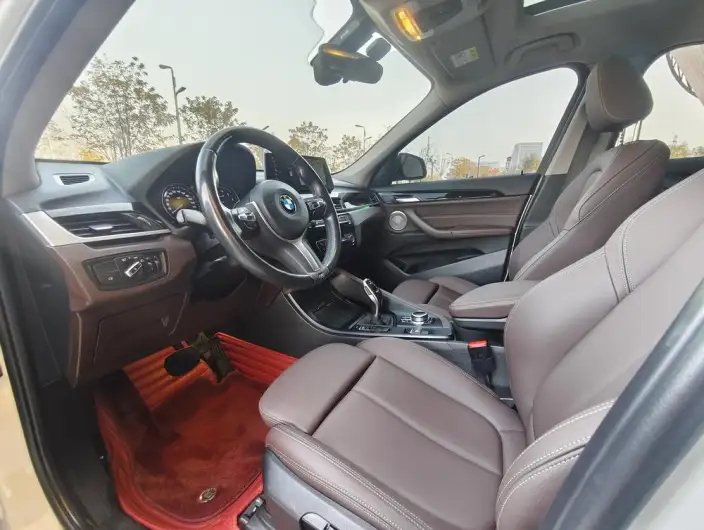 BMW X1 2021 Model sDrive25Li Leading Model – фото 15