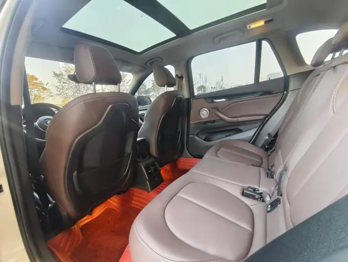 BMW X1 2021 Model sDrive25Li Leading Model – фото 17