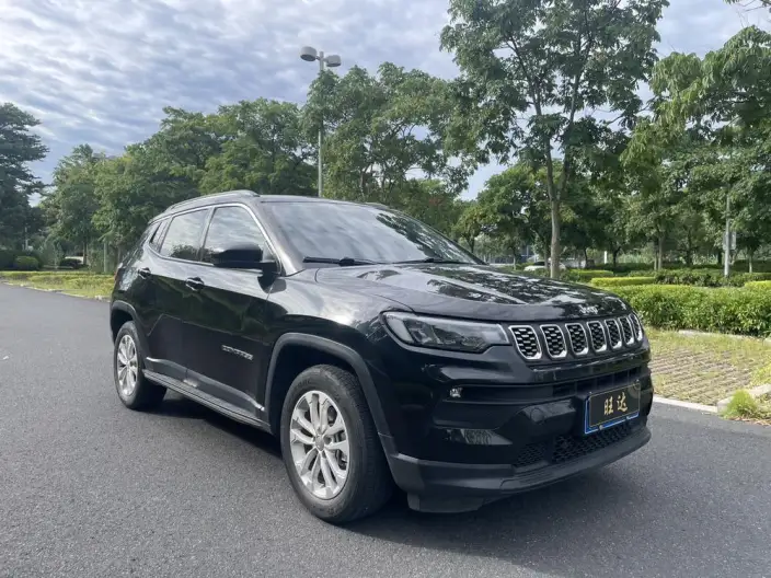 Jeep Compass 2021 Model 220T Elite Edition – фото 3