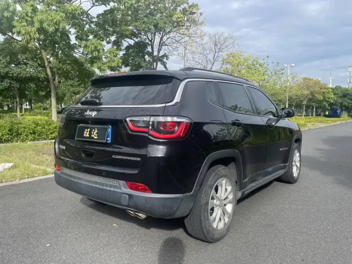 Jeep Compass 2021 Model 220T Elite Edition – фото 7