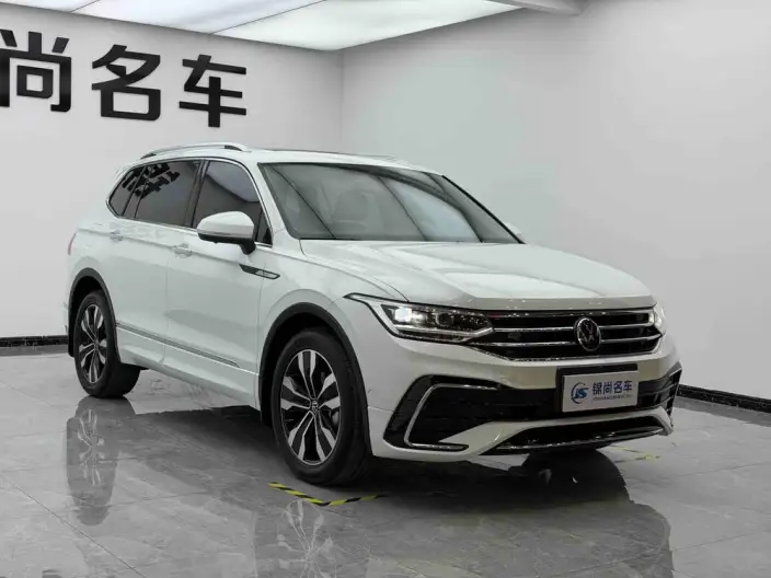 Volkswagen Tiguan L 2023 Model 330TSI 2WD R-Line Enjoy the version more – фото 3