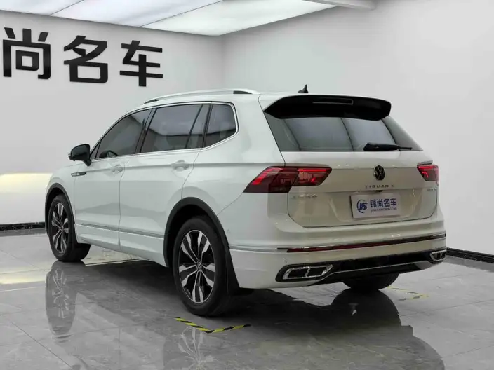 Volkswagen Tiguan L 2023 Model 330TSI 2WD R-Line Enjoy the version more – фото 4