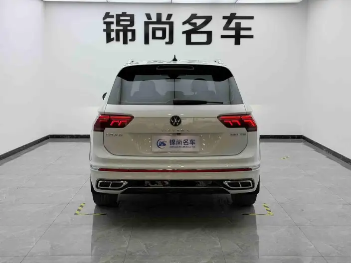 Volkswagen Tiguan L 2023 Model 330TSI 2WD R-Line Enjoy the version more – фото 5