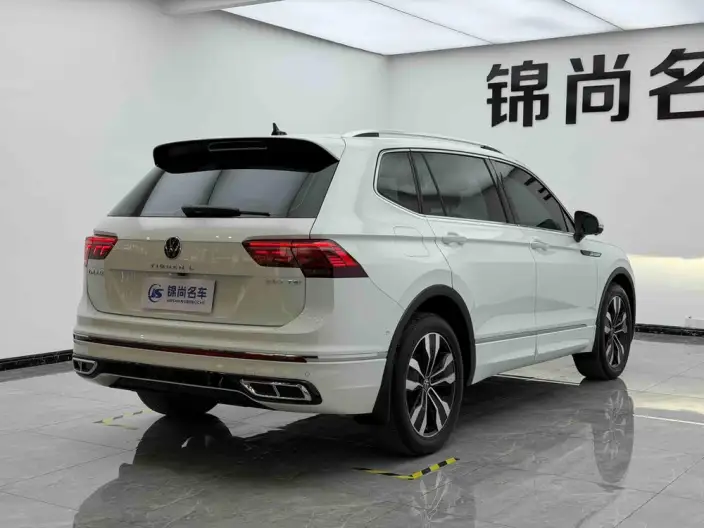 Volkswagen Tiguan L 2023 Model 330TSI 2WD R-Line Enjoy the version more – фото 6