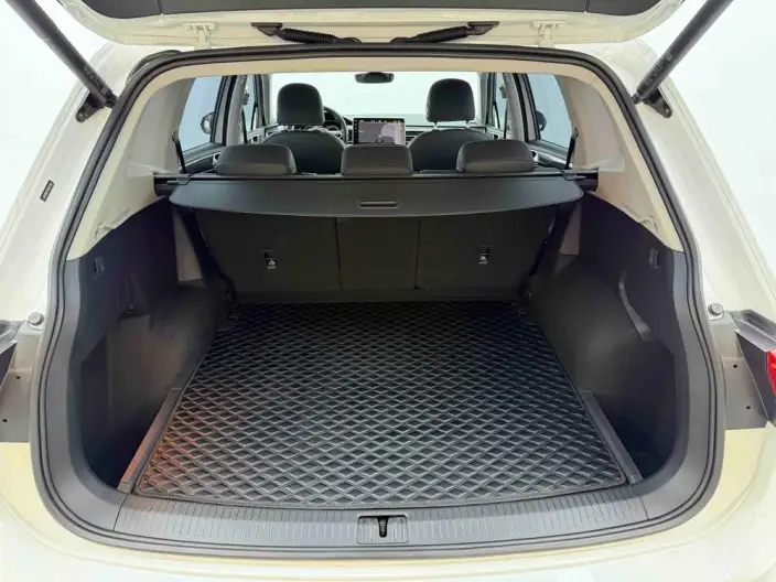 Volkswagen Tiguan L 2023 Model 330TSI 2WD R-Line Enjoy the version more – фото 29