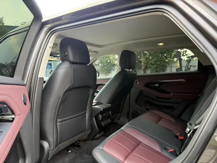 Range Rover Evoque 2023 Model Aurora L 249PS R-Dynamic Deluxe Edition – фото 9