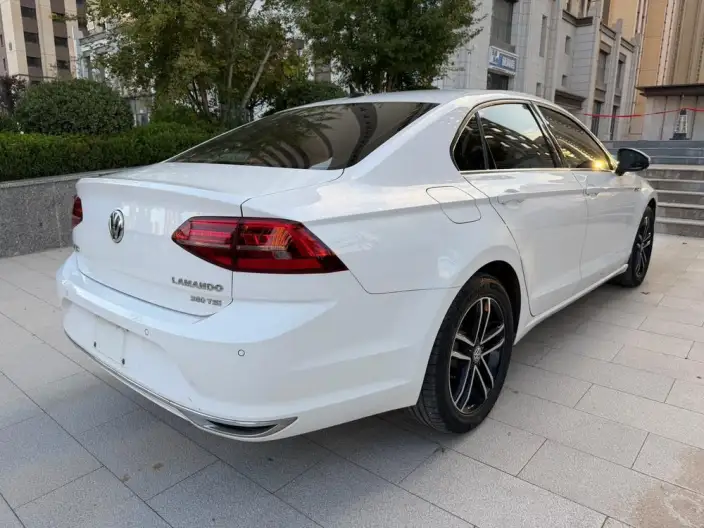 Volkswagen Lamando 2021 Model 280TSI DSG Comfort Edition – фото 6