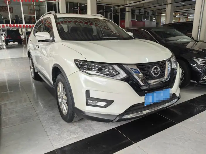 Nissan X-Trail 2020 Model 2.0L CVT Smart Connect Exclusive Edition 2WD – фото 3