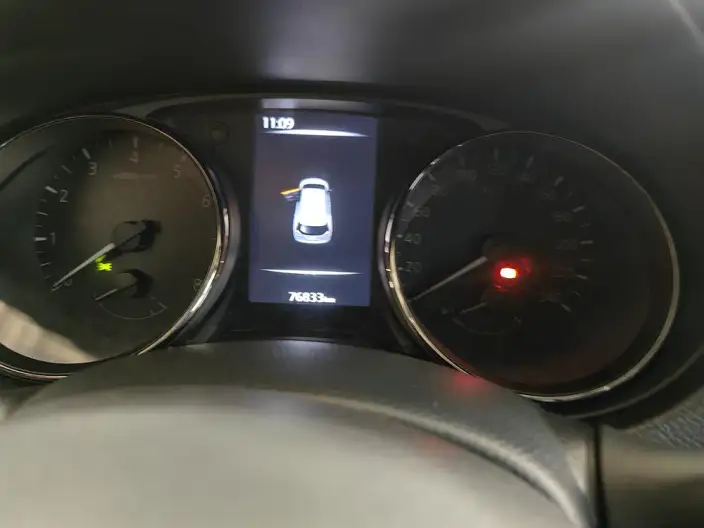 Nissan X-Trail 2020 Model 2.0L CVT Smart Connect Exclusive Edition 2WD – фото 7