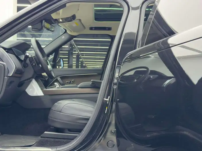 Range Rover 2024 Model 3.0 L6 400PS Shengshi Extended Edition – фото 19