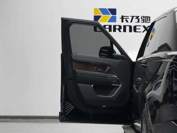 Range Rover 2024 Model 3.0 L6 400PS Shengshi Extended Edition – фото 21
