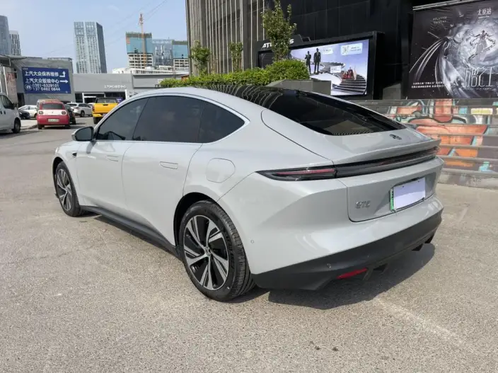 NIO ET5 2024 Model 75kWh – фото 4