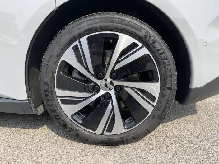 NIO ET5 2024 Model 75kWh – фото 7