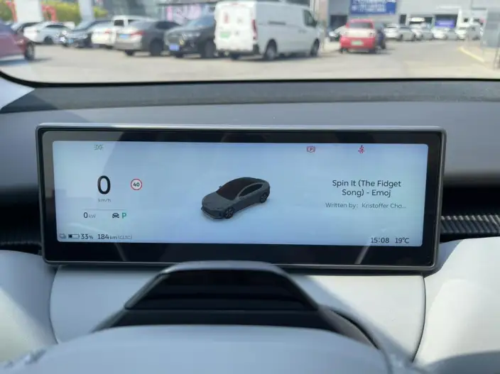 NIO ET5 2024 Model 75kWh – фото 12