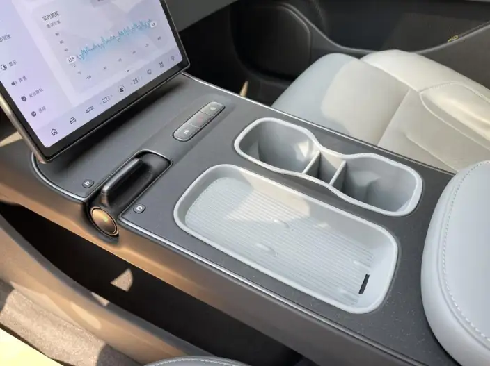 NIO ET5 2024 Model 75kWh – фото 14