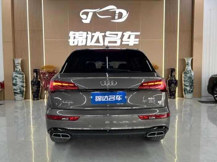 Audi Q5L 2022 Model 40T Luxury Dynamic Model – фото 6