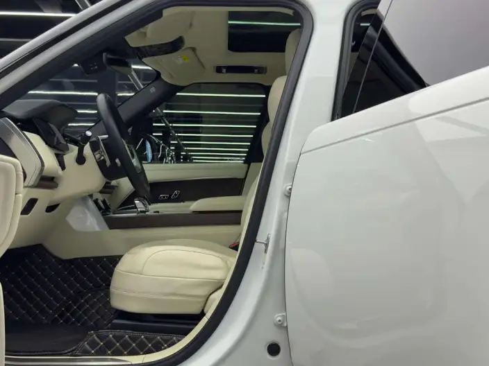 Range Rover 2023 Model Facelift 3.0 L6 400PS Shengshi Extended Edition – фото 19