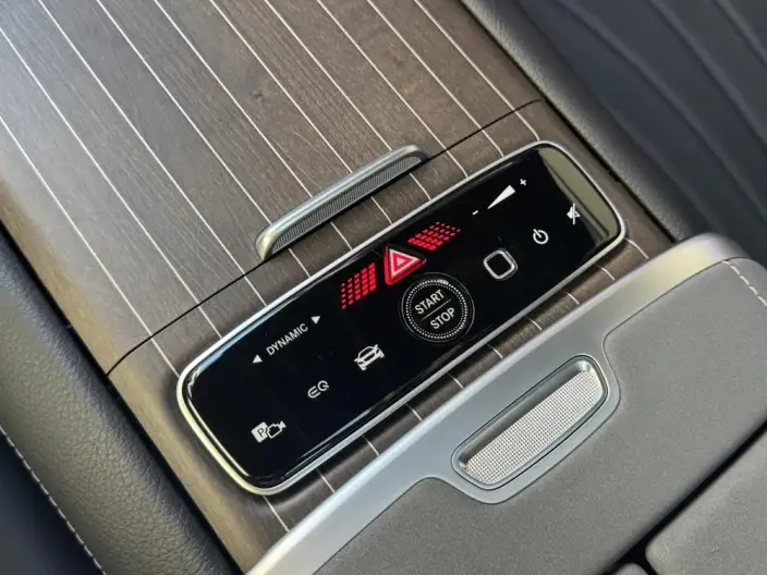 Mercedes-Benz EQS SUV 2025 Model EQS 500 4MATIC – фото 8