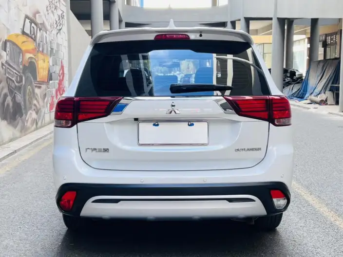 Mitsubishi Outlander 2020 Model 2.0L 2WD Changxiang Edition 5 seat – фото 5