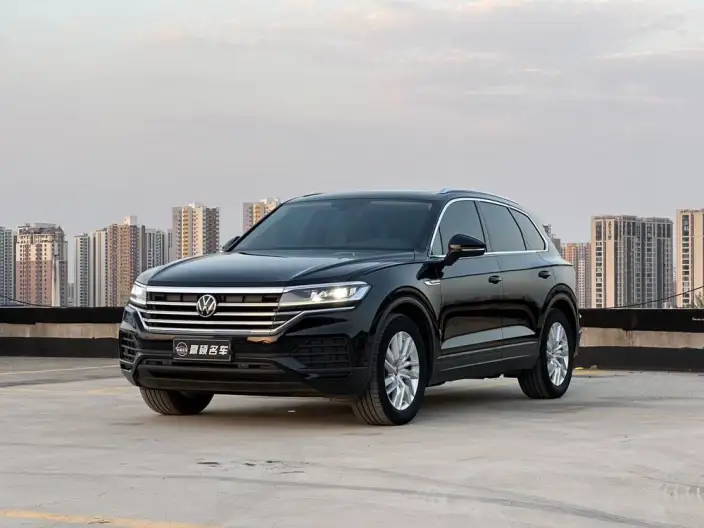 Volkswagen Touareg 2021 Model 2.0TSI Pilot Special Edition – фото 1