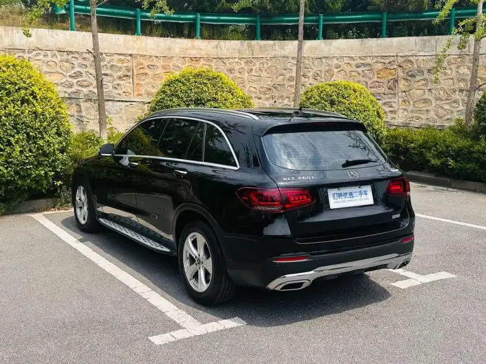 Mercedes-Benz GLC 2020 Model Facelift GLC 260 L 4MATIC Dynamic Model – фото 4