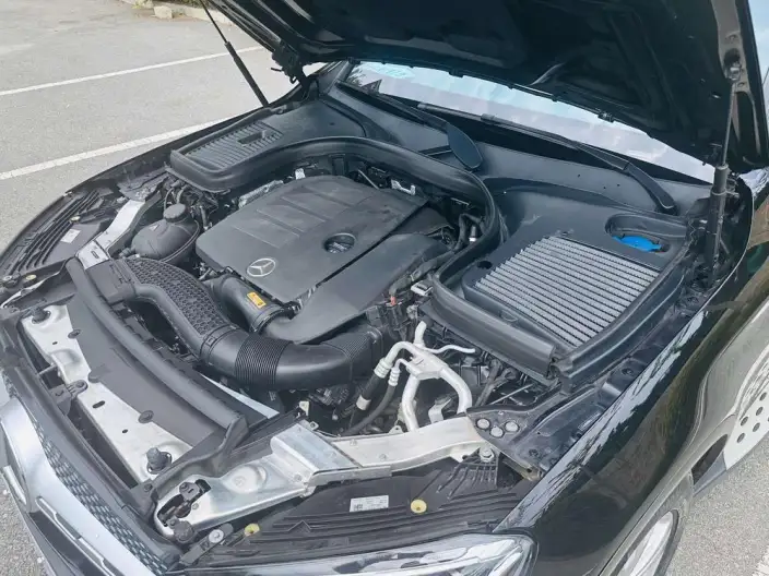 Mercedes-Benz GLC 2020 Model Facelift GLC 260 L 4MATIC Dynamic Model – фото 9