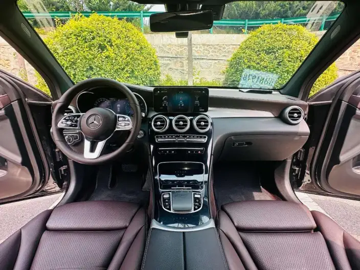 Mercedes-Benz GLC 2020 Model Facelift GLC 260 L 4MATIC Dynamic Model – фото 14