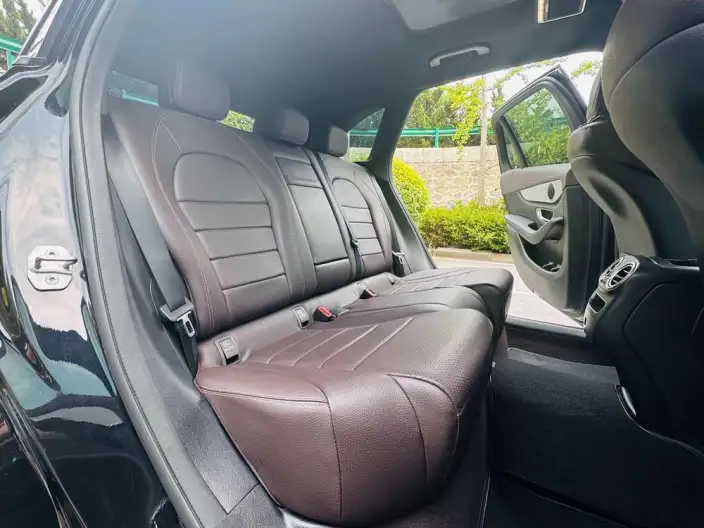 Mercedes-Benz GLC 2020 Model Facelift GLC 260 L 4MATIC Dynamic Model – фото 23