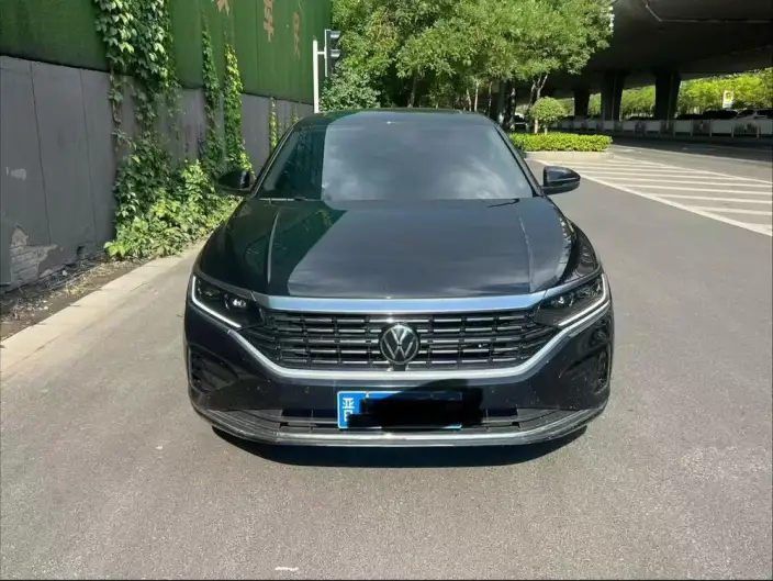 Volkswagen Passat 2023 Model 330TSI Elite Edition – фото 2