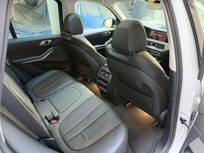 BMW X5 2022 Model xDrive 40Li Exclusive Model M Sports Set – фото 6