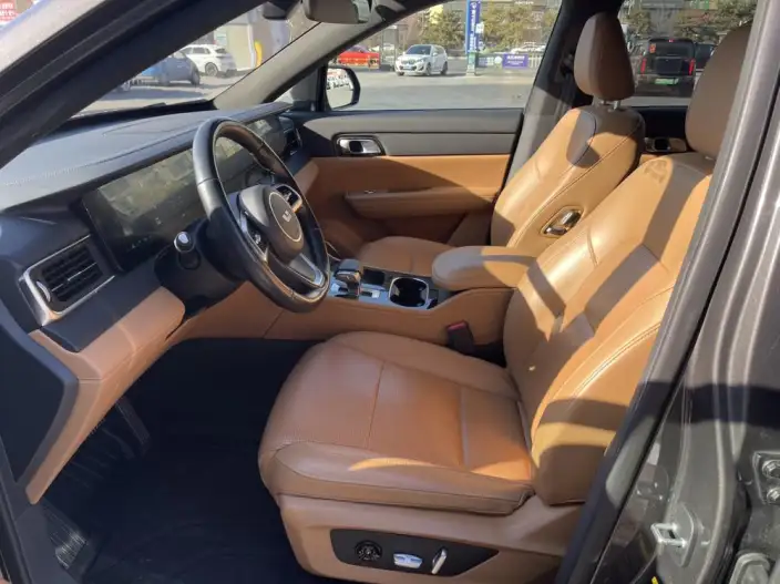 Li Auto ONE 2021 Model Extended Range 6 seat Edition – фото 12