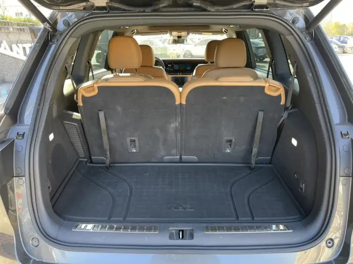 Li Auto ONE 2021 Model Extended Range 6 seat Edition – фото 16