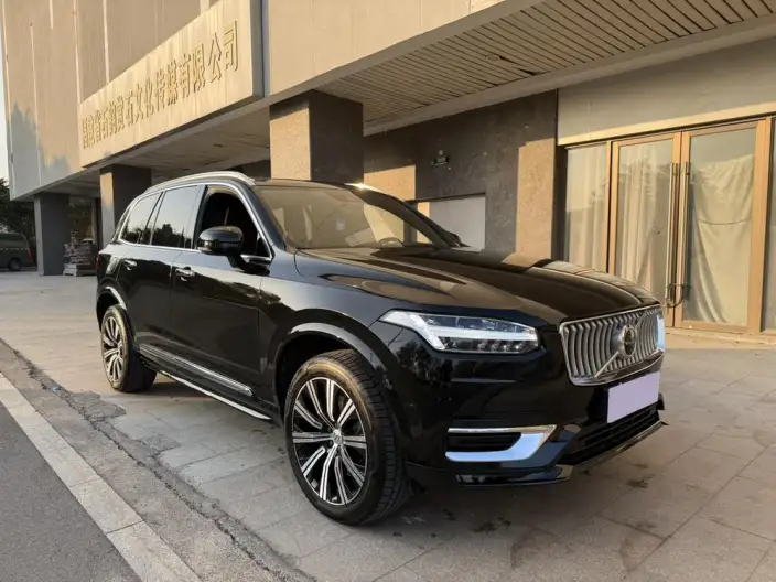 Volvo XC90 2021 Model B5 Zhixing Deluxe Edition 5 seat – фото 3