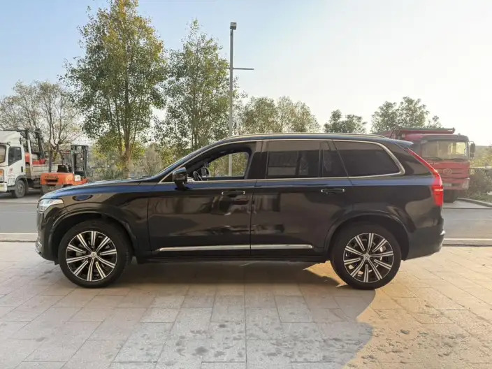 Volvo XC90 2021 Model B5 Zhixing Deluxe Edition 5 seat – фото 4