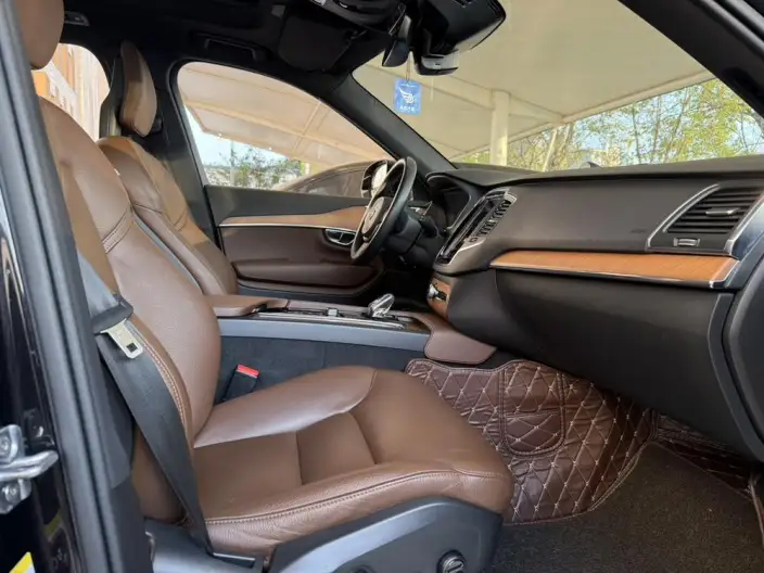 Volvo XC90 2021 Model B5 Zhixing Deluxe Edition 5 seat – фото 14