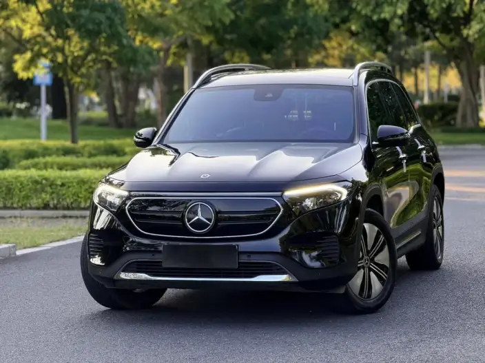 Mercedes-Benz EQB 2023 Model Facelift EQB 260 – фото 1
