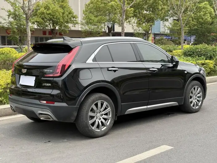 Cadillac XT4 2022 Model 28T 2WD Fashion Model – фото 6