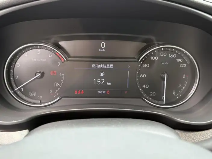 Cadillac XT4 2022 Model 28T 2WD Fashion Model – фото 9