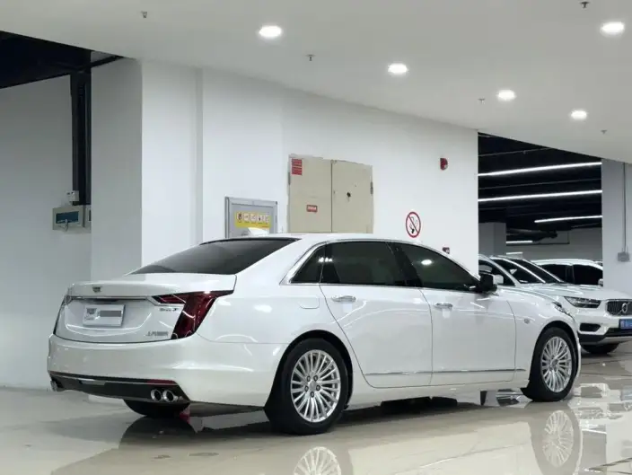 Cadillac CT6 2021 Model 28T Luxury Model – фото 5
