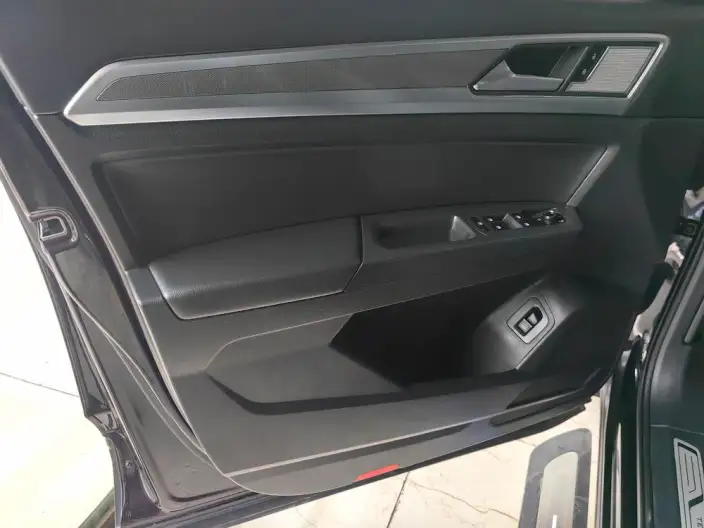 Volkswagen Teramont 2020 Model 330TSI 2WD Deluxe Edition China VI – фото 14
