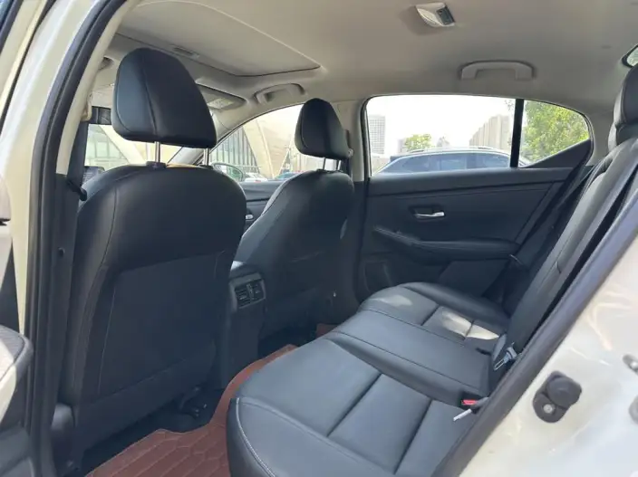 Nissan Sylphy 2020 Model 1.6L XL CVT Yuexiang Edition – фото 9