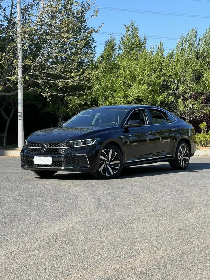 Volkswagen Passat 2022 Model 330TSI Starry sky Deluxe Edition – фото 1