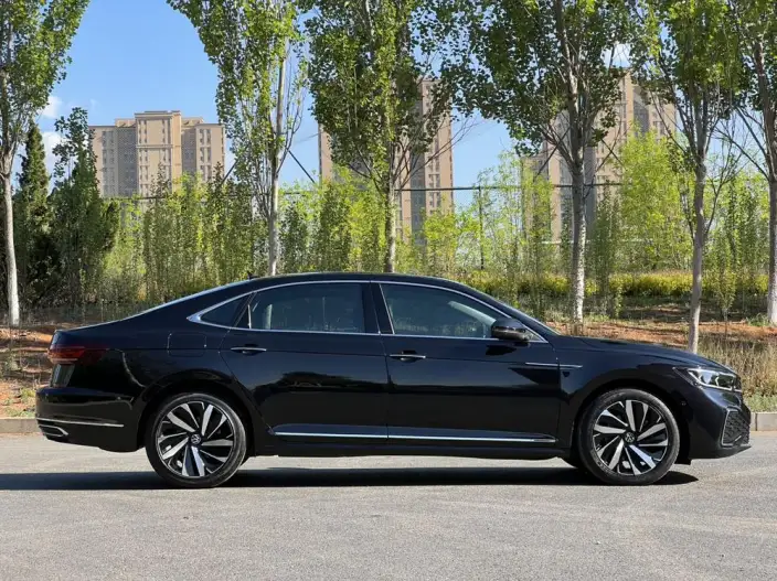 Volkswagen Passat 2022 Model 330TSI Starry sky Deluxe Edition – фото 5