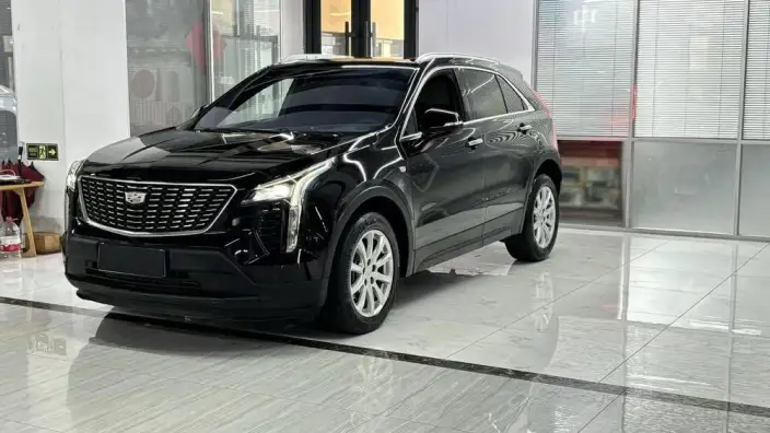 Cadillac XT4 2022 Model 28T 2WD Fashion Model – фото 1