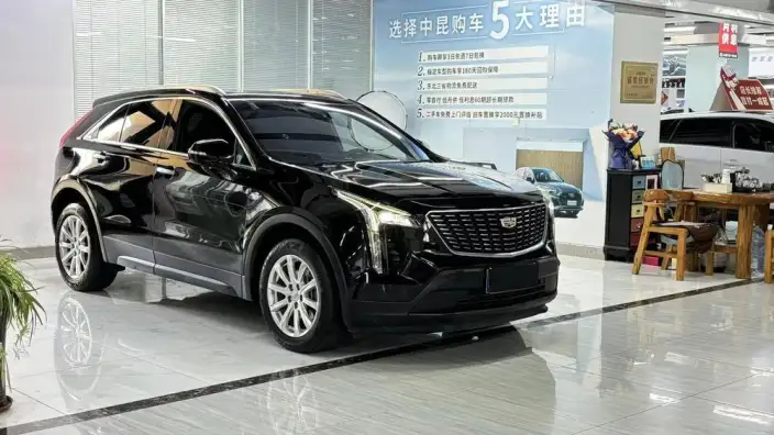Cadillac XT4 2022 Model 28T 2WD Fashion Model – фото 3