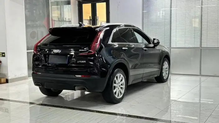 Cadillac XT4 2022 Model 28T 2WD Fashion Model – фото 6
