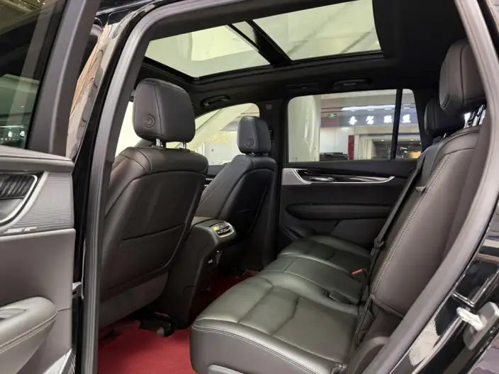 Cadillac XT6 2022 Model 2.0T VII seat 4WD Luxury Model – фото 19