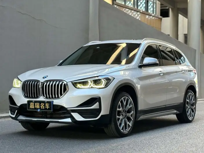BMW X1 2022 Model xDrive25Li Exclusive Model – фото 1