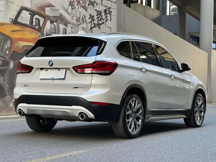 BMW X1 2022 Model xDrive25Li Exclusive Model – фото 5